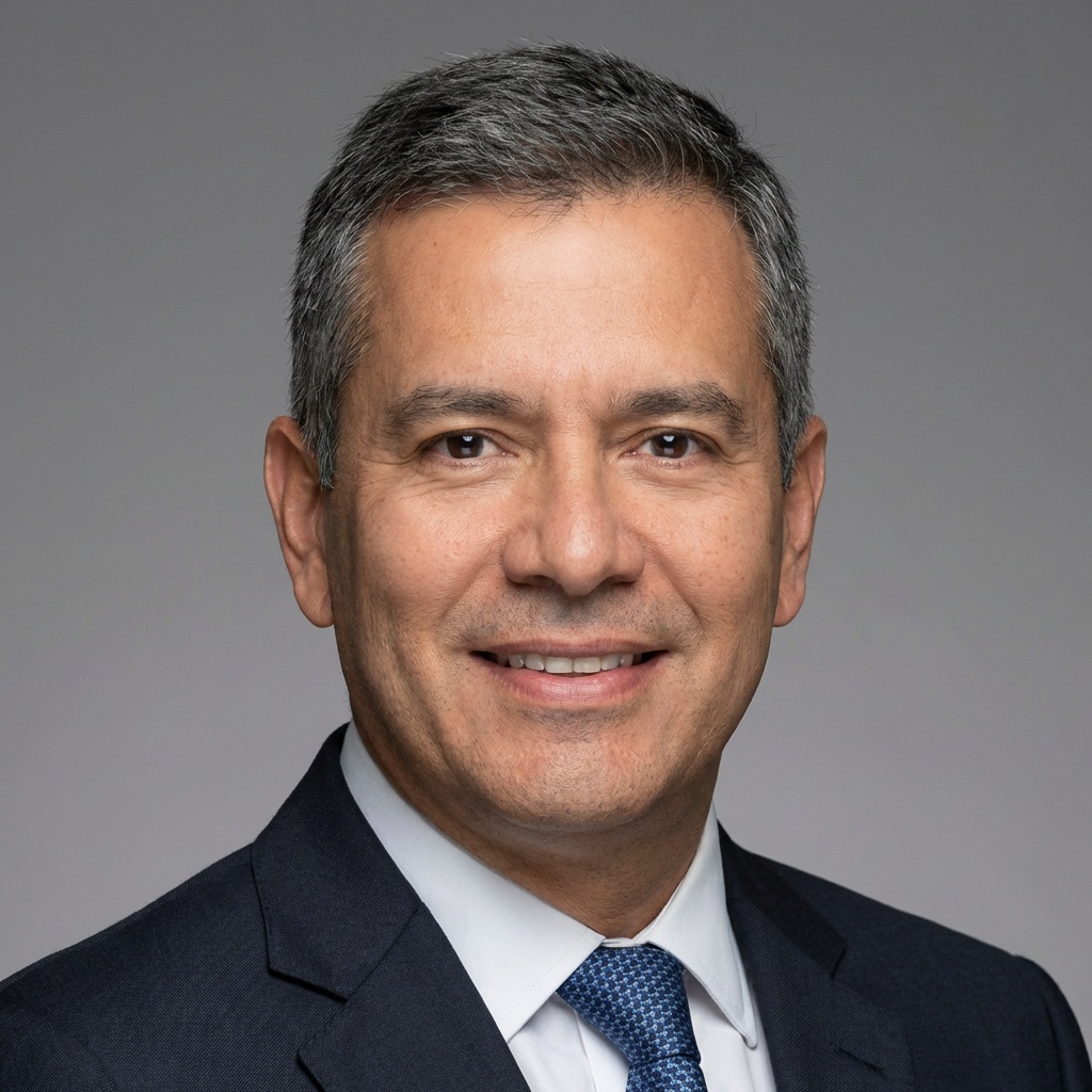 Dr. Alejandro Correa